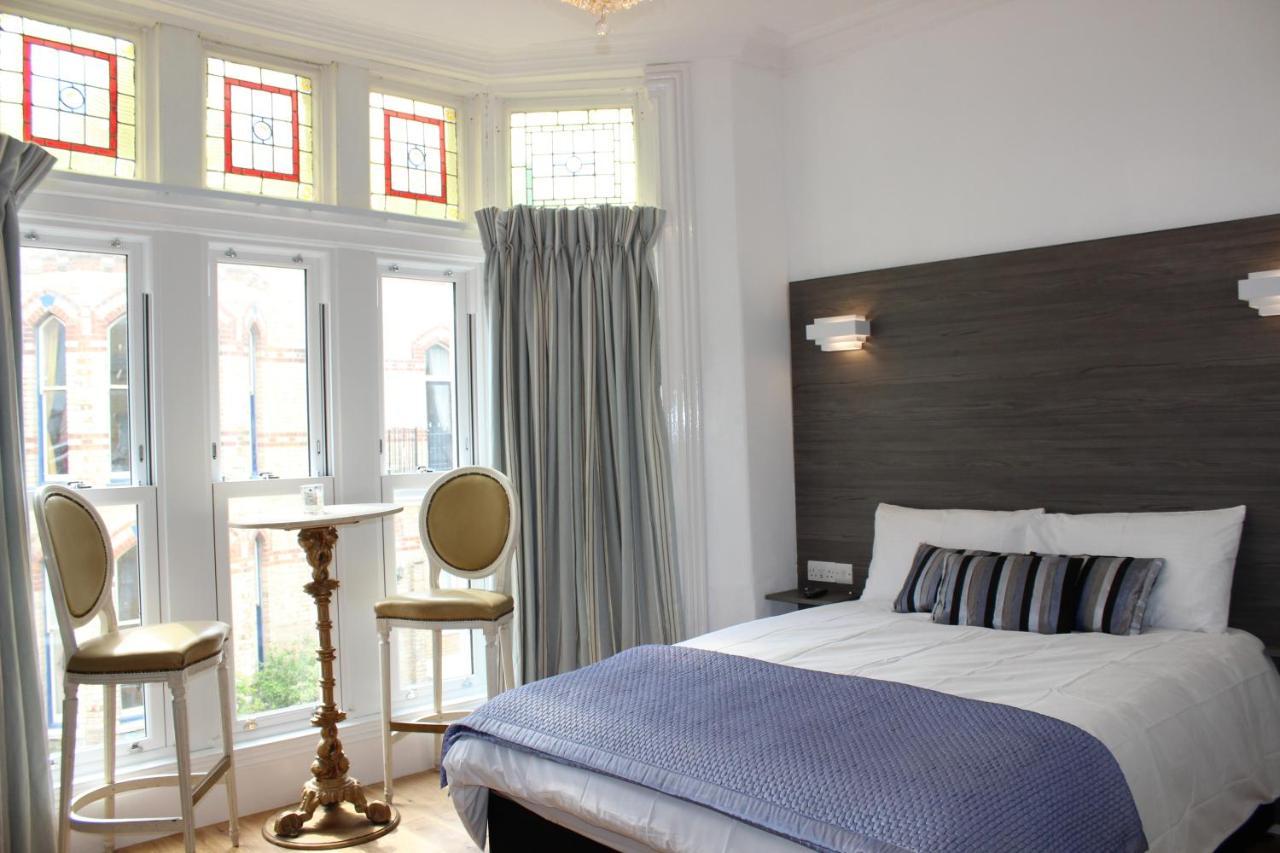 Grosvenor House - Onsite Free Parking Bed and Breakfast Ilfracombe Εξωτερικό φωτογραφία